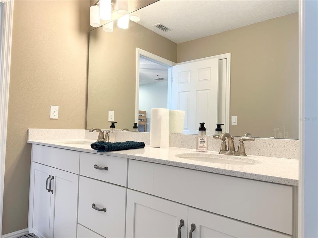 15824 Marina Bay Drive - Photo 38