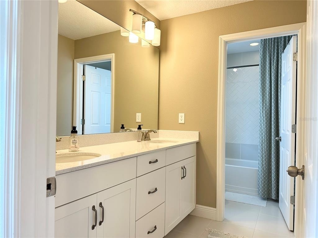 15824 Marina Bay Drive - Photo 13