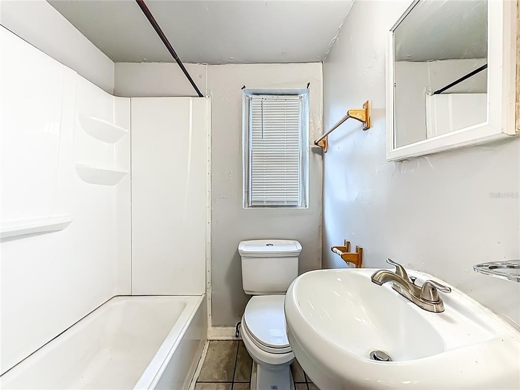 1546 Ella Street - Photo 11