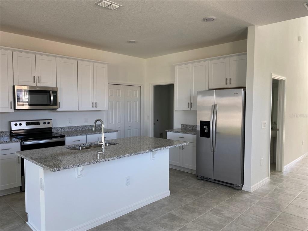 2372 Treasure Hill Street - Photo 6