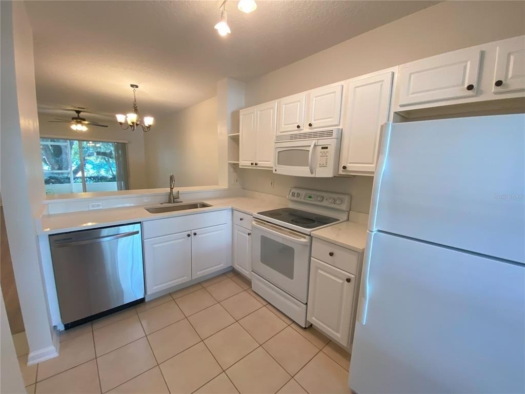 2904 Woodlands Park Court - Photo 2