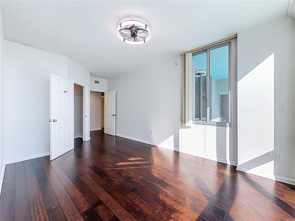 322 E Central Boulevard - Photo 24