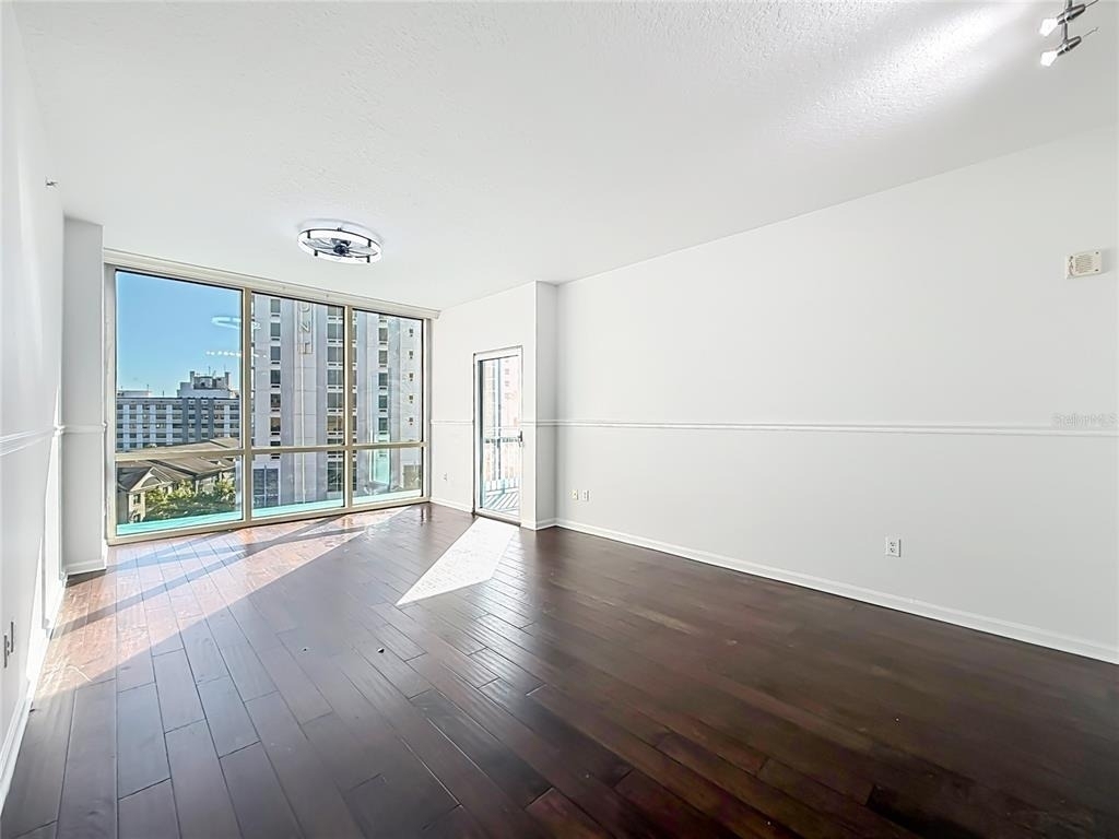 322 E Central Boulevard - Photo 15