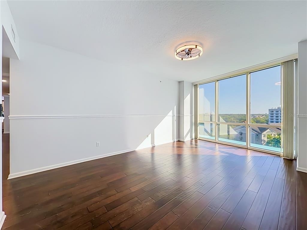 322 E Central Boulevard - Photo 29