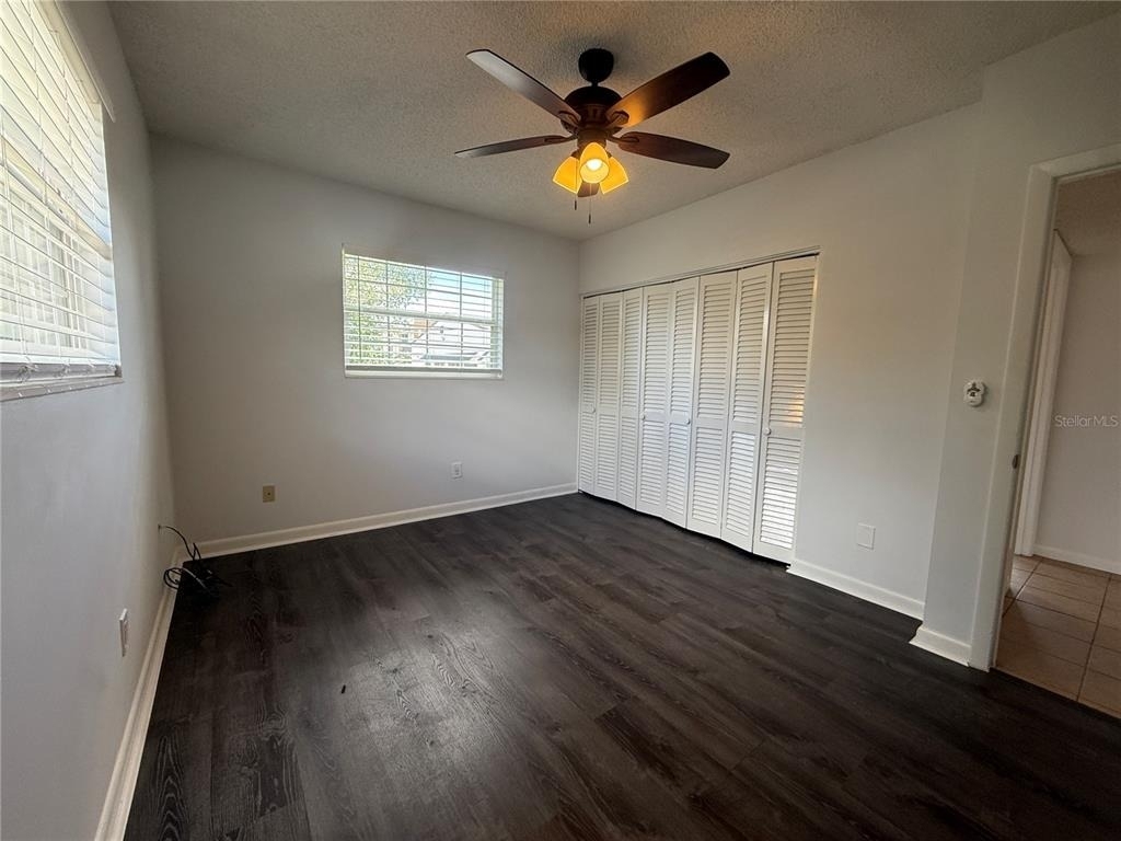 640 Robinhood Drive - Photo 6