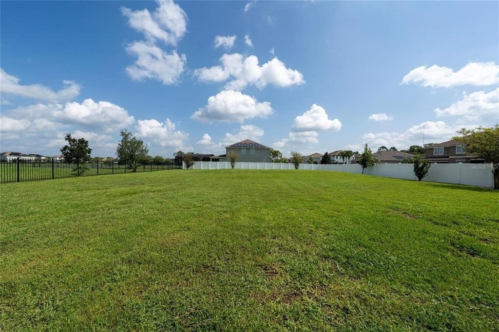 14537 San Lorenzo Drive N - Photo 38