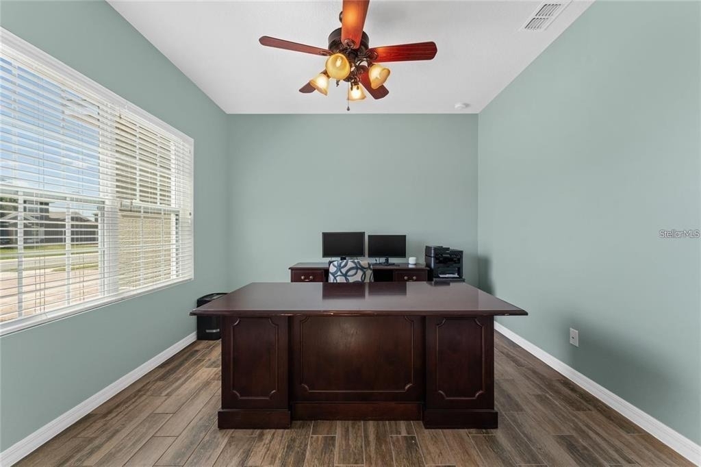 14537 San Lorenzo Drive N - Photo 4