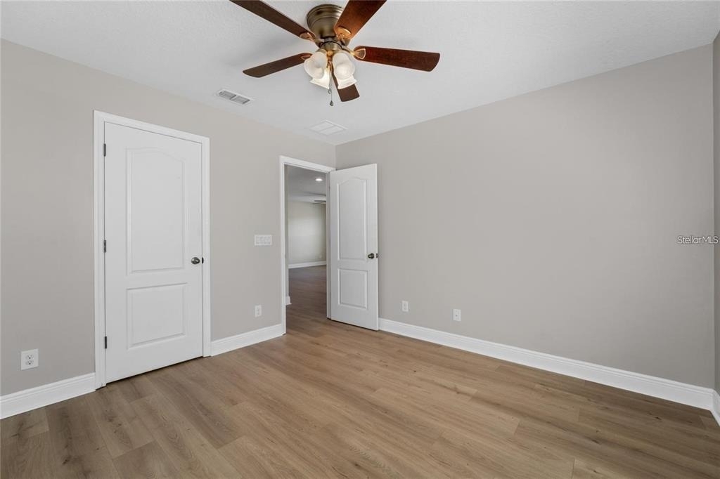 14537 San Lorenzo Drive N - Photo 32