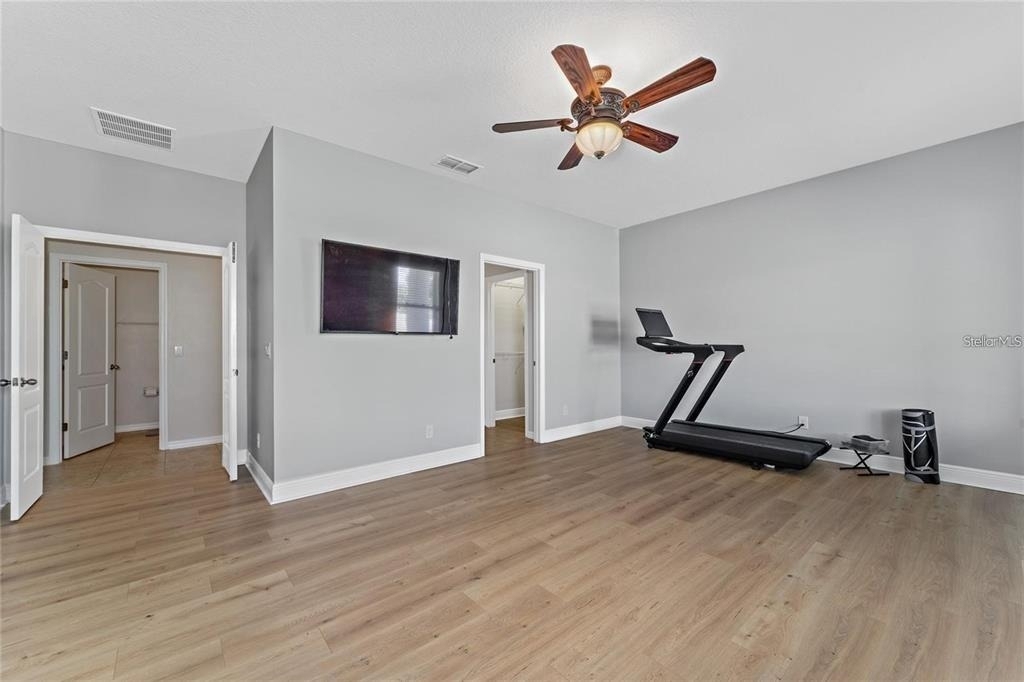 14537 San Lorenzo Drive N - Photo 13