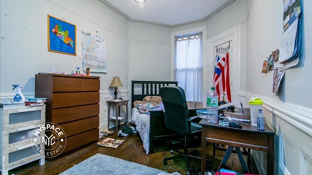 80 Grove Street - Photo 6