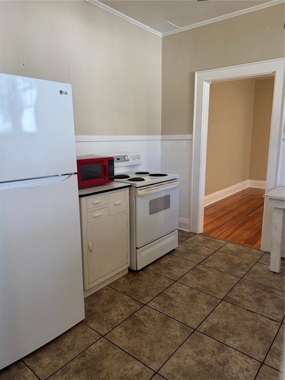 330 W Stanley Street - Photo 10