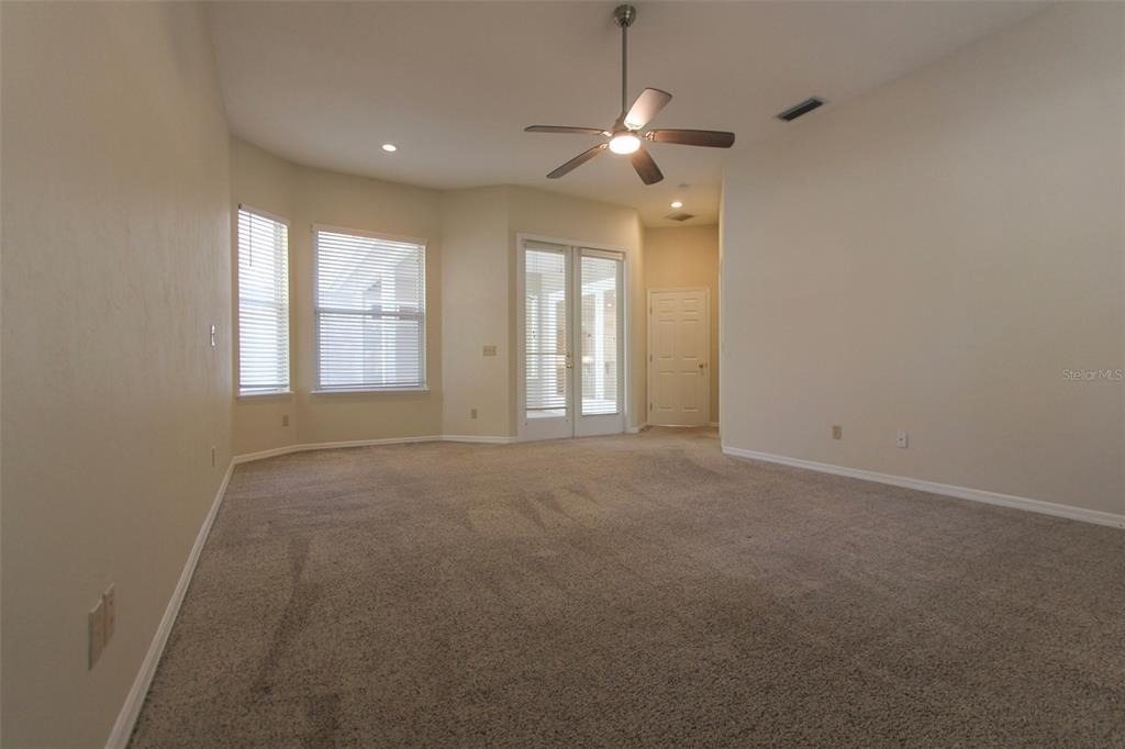 4404 Sw 91st Drive - Photo 8