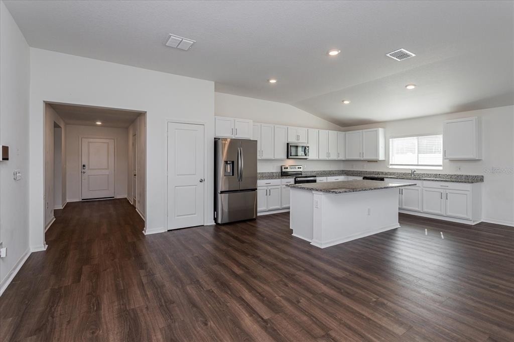 1434 Geranium Drive - Photo 5