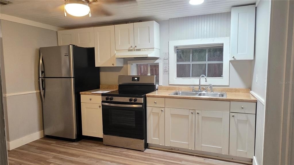 8003 Hillman Avenue - Photo 5