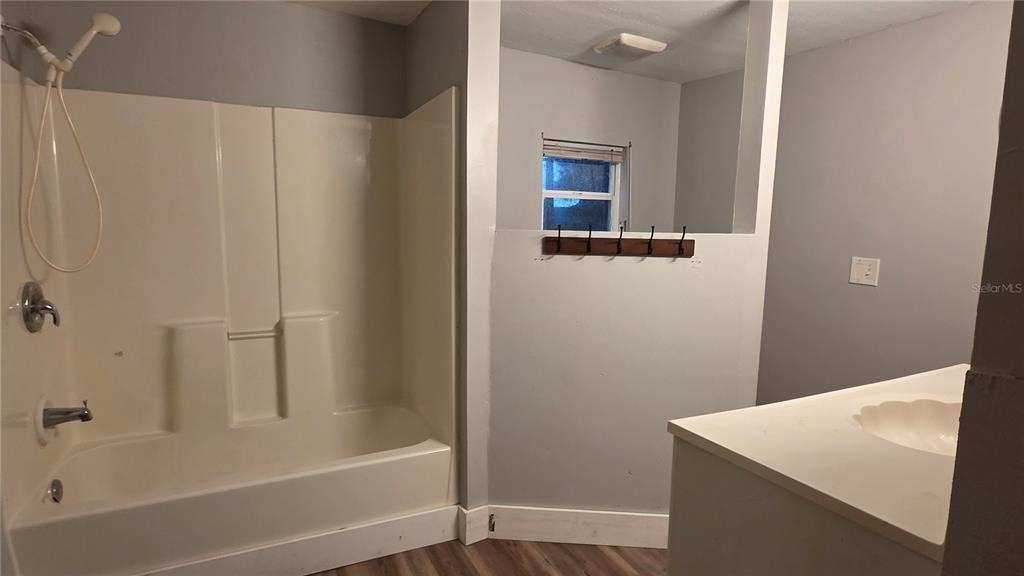 8003 Hillman Avenue - Photo 11