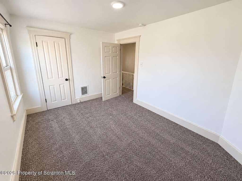 85 Tripp Street - Photo 13