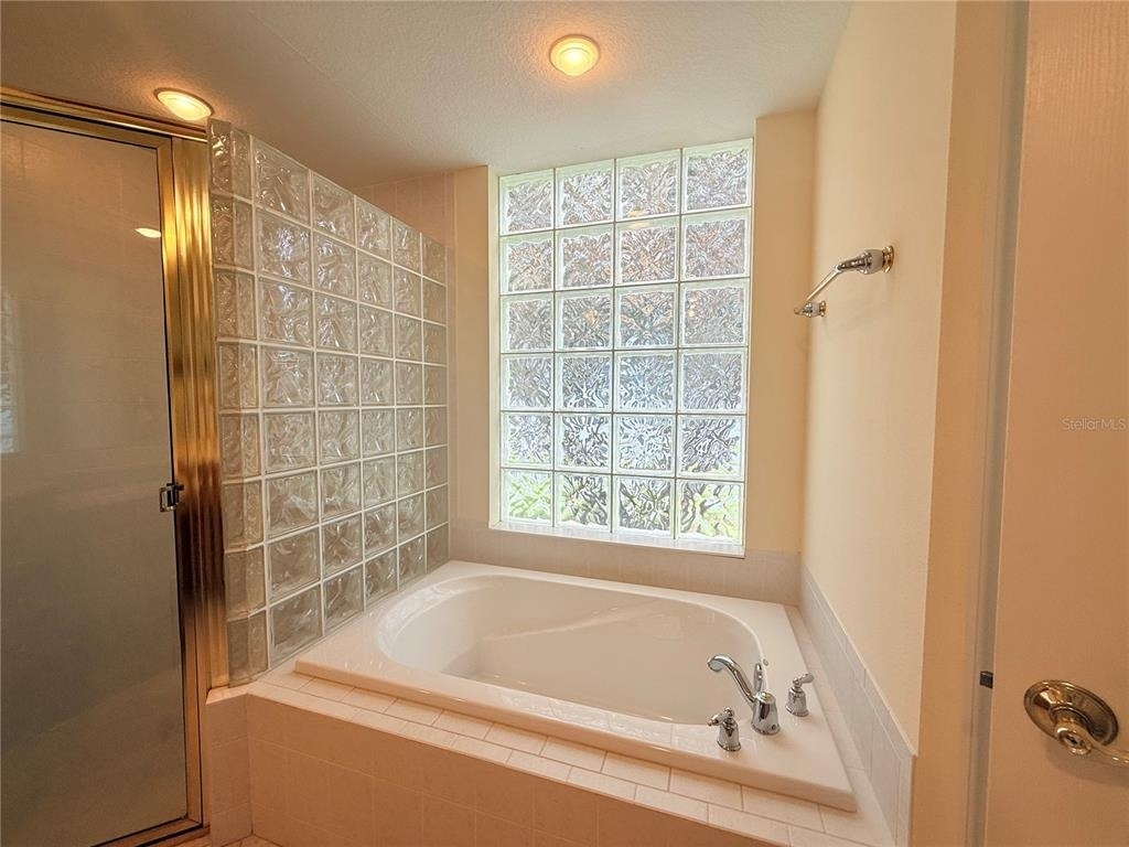 7424 Birds Eye Terrace - Photo 9