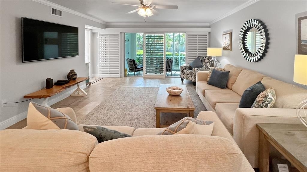 1741 Southwood Street - Photo 9