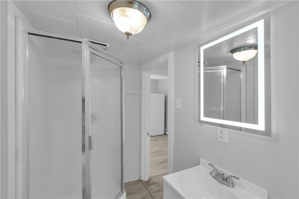 149 W Ridge Street - Photo 11