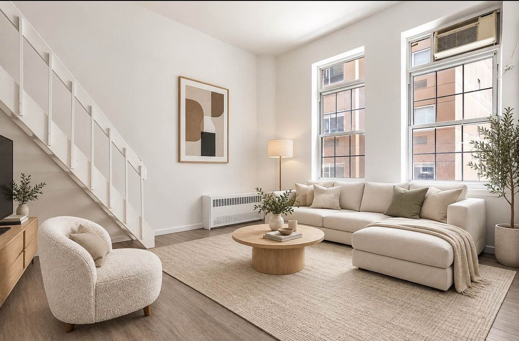 88 Fulton Street - Photo 0