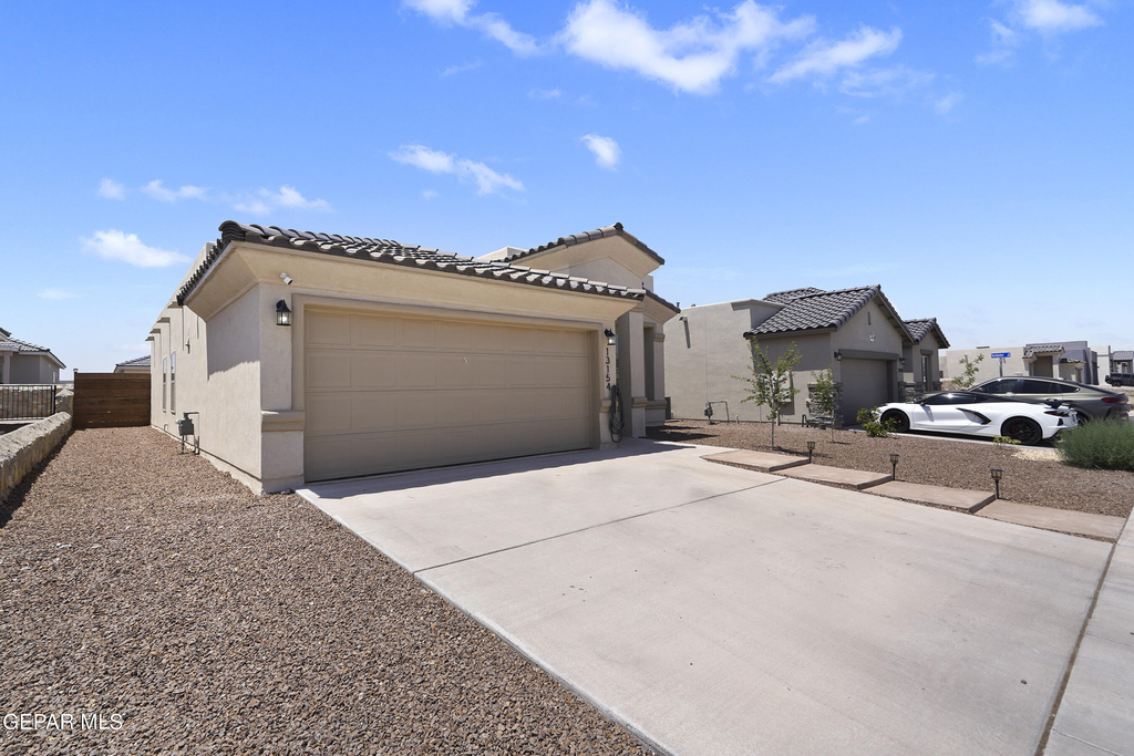 13154 Emerald Isle Street - Photo 1