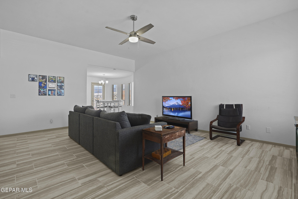 13154 Emerald Isle Street - Photo 25