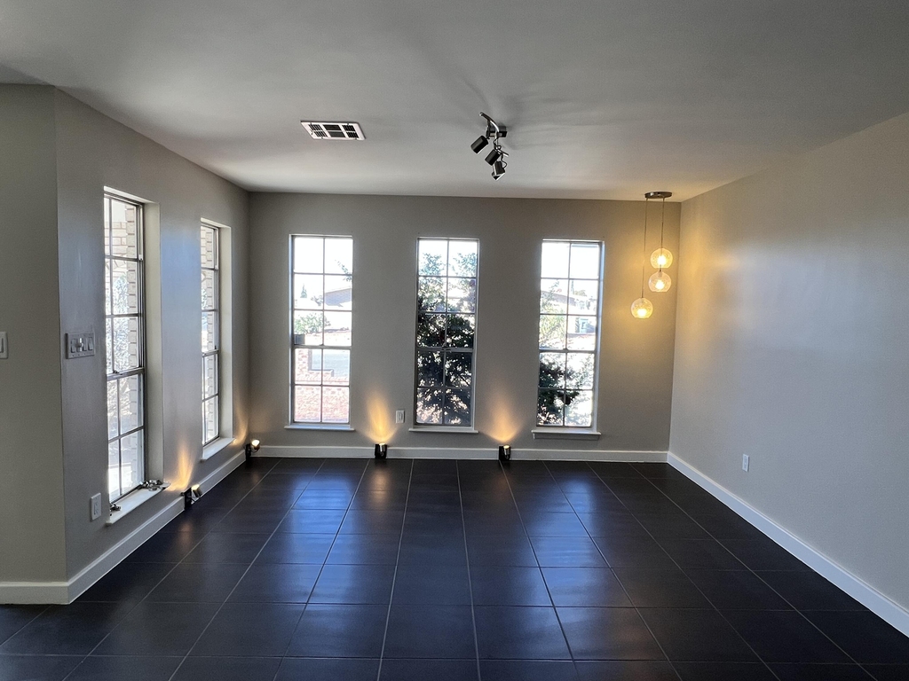 1400 Monte Negro Drive - Photo 1