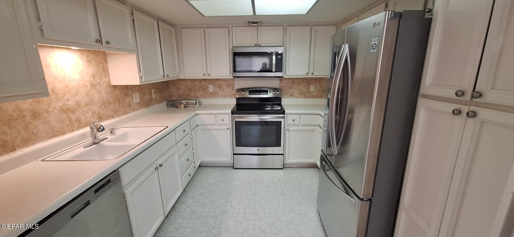 6617 Dawn Drive - Photo 6