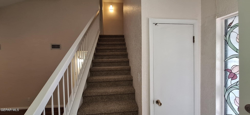 6617 Dawn Drive - Photo 14