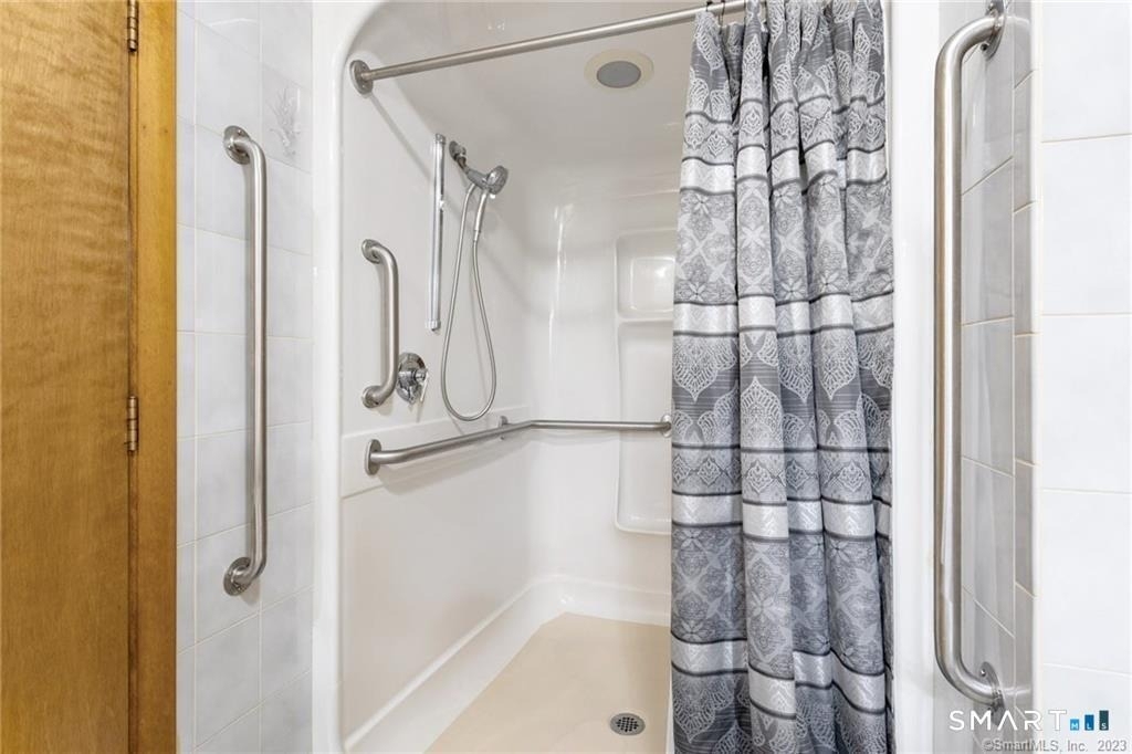 65 Shelton Avenue - Photo 10