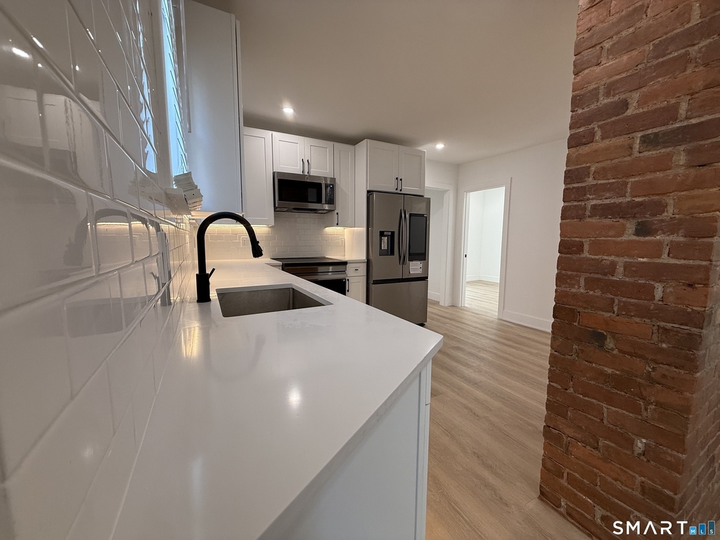 21-23 Elliott Street - Photo 5
