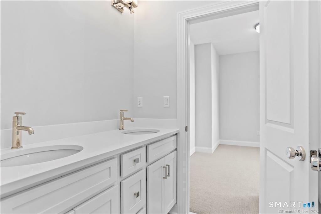 348 Halley Avenue - Photo 29