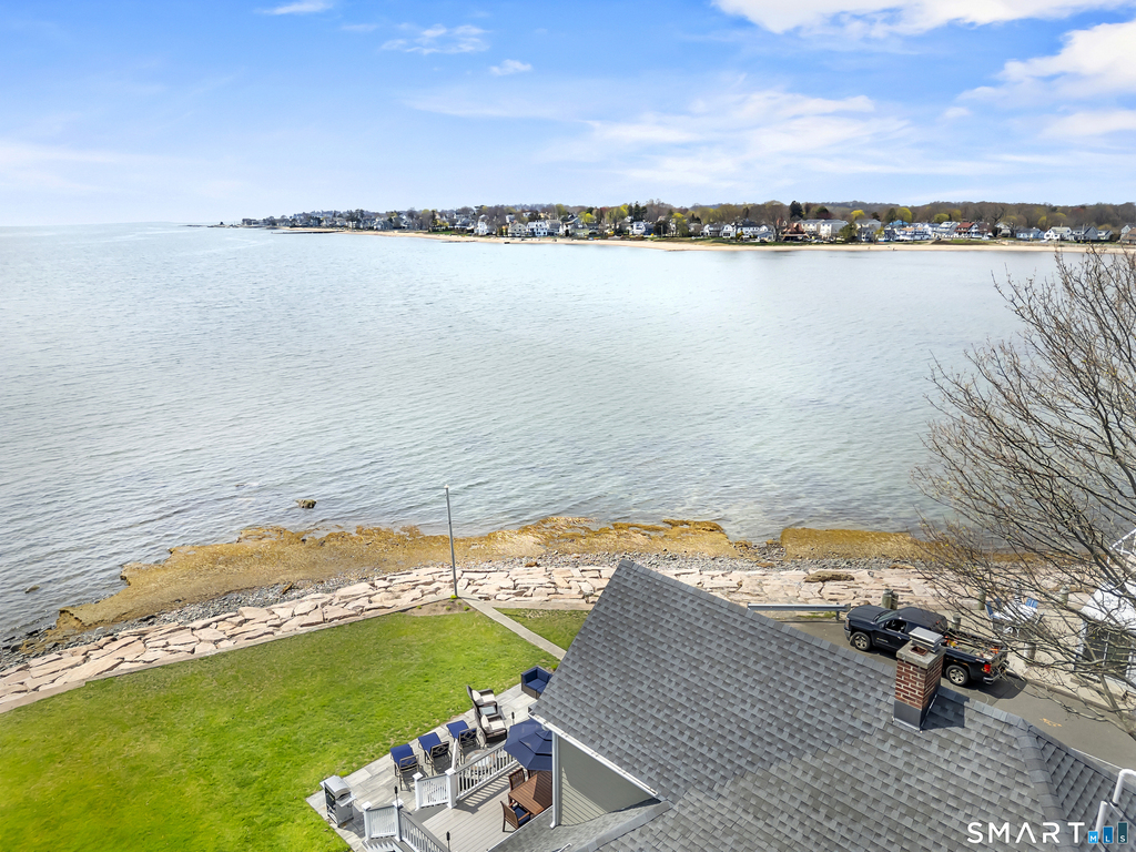1 Annawon Avenue - Photo 1