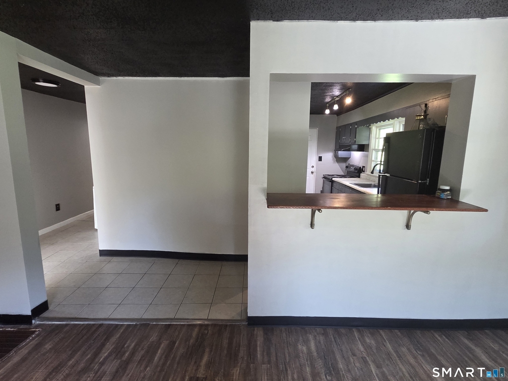 684 Main Street - Photo 7