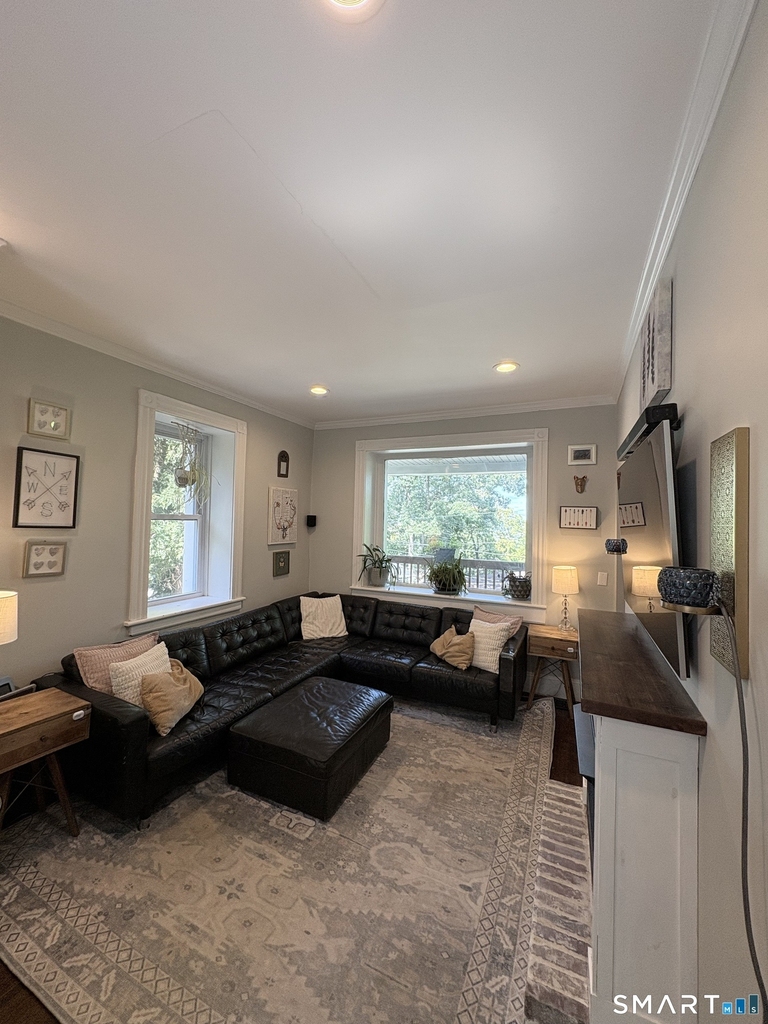 89 Hillside Avenue - Photo 11