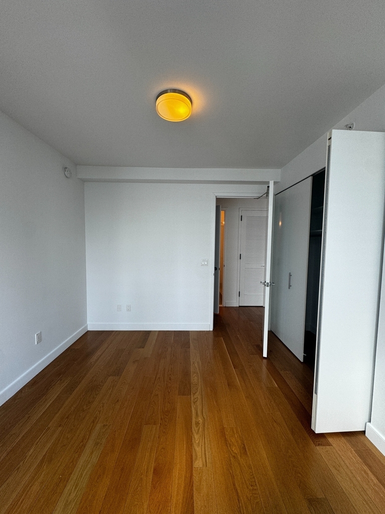 West 57th Street - Photo 1