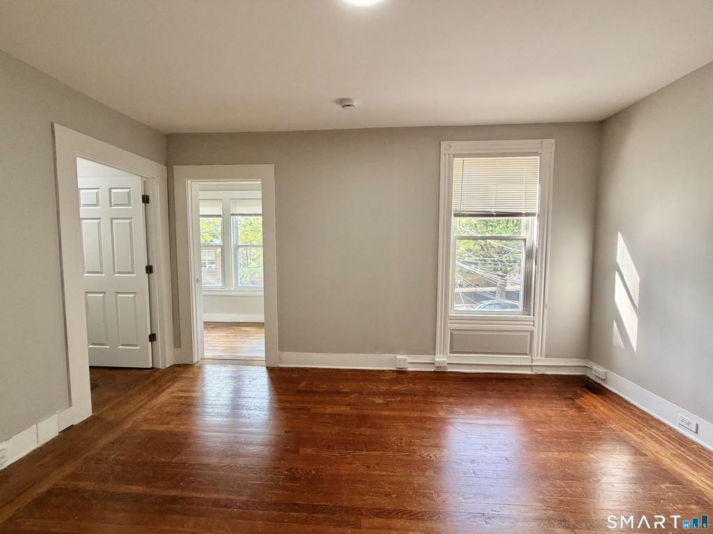 345 Ellsworth Avenue - Photo 5