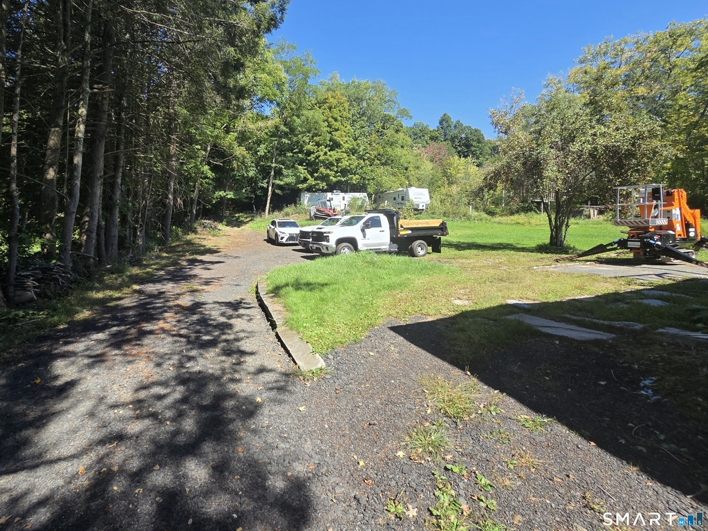 684 Main Street - Photo 5