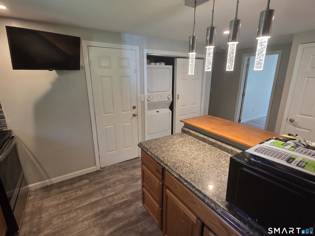 684 Main Street - Photo 11