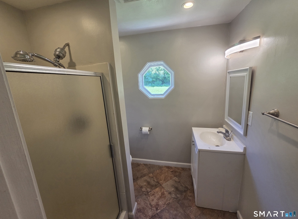 684 Main Street - Photo 18