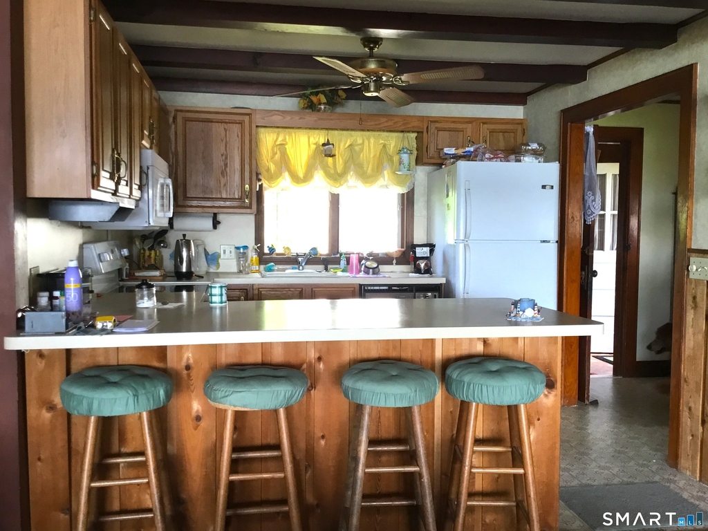 18 East Lane - Photo 1