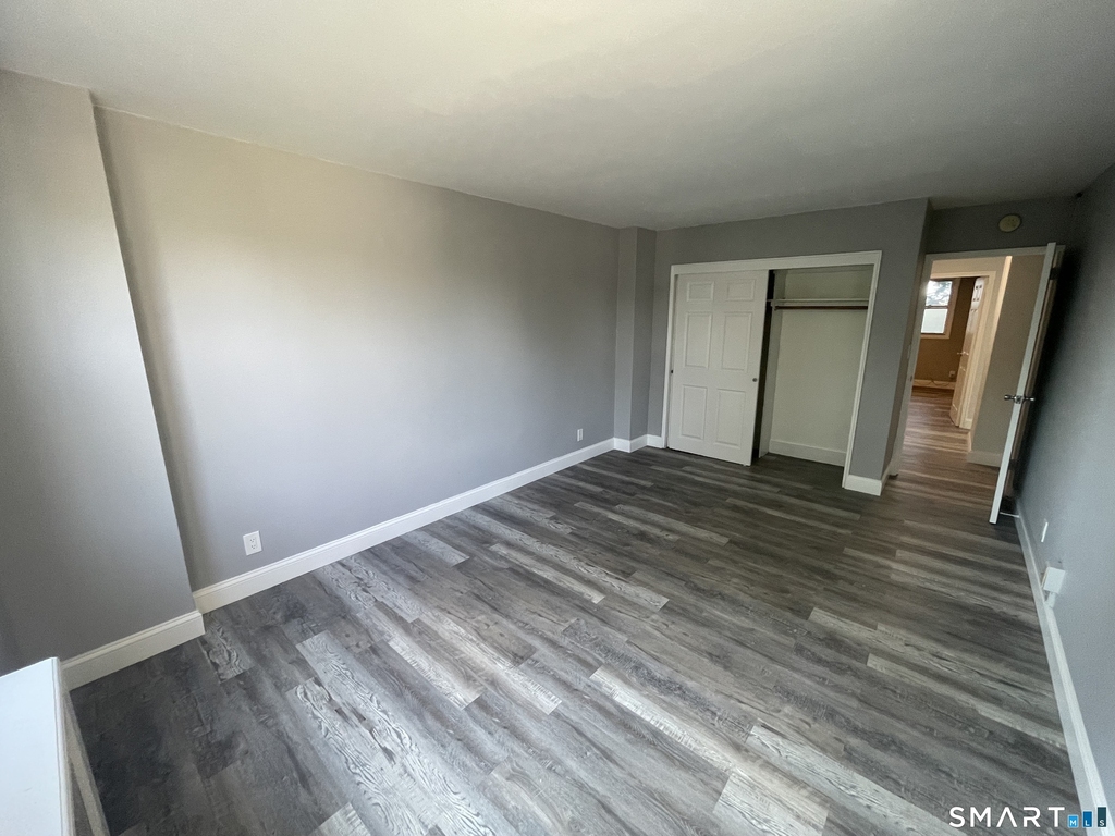 91 Strawberry Hill Avenue - Photo 15