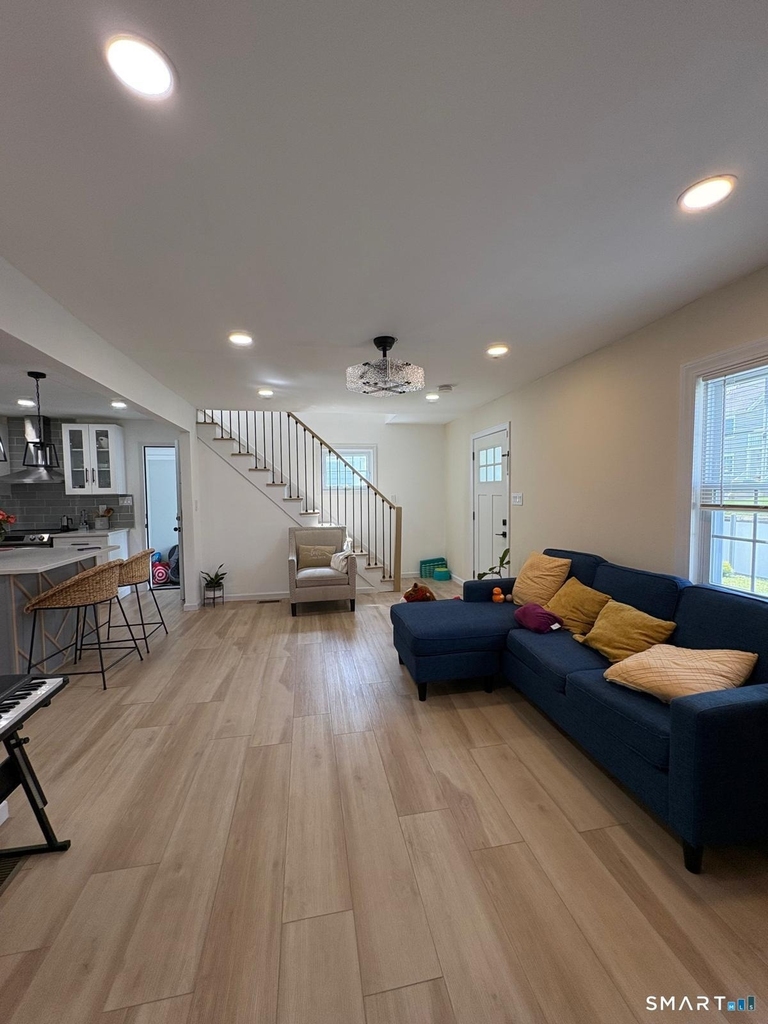 350 Roger Williams Road - Photo 3
