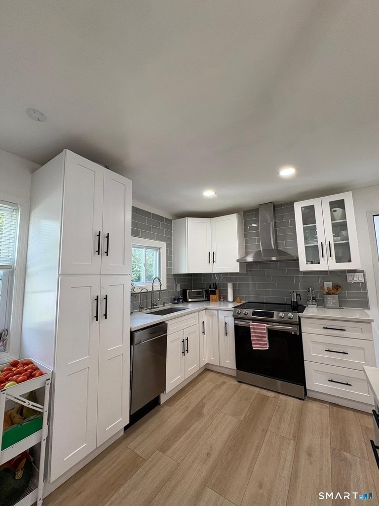 350 Roger Williams Road - Photo 5