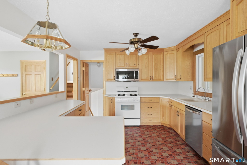 29 Lowery Drive - Photo 7