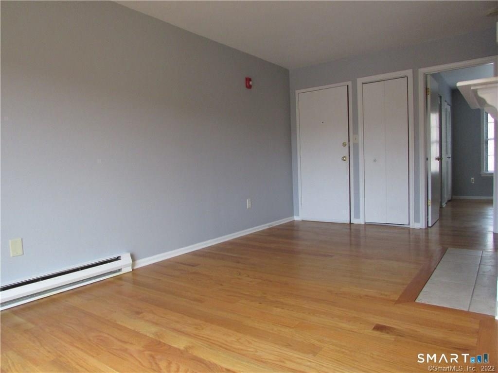 18 Aspetuck Village - Photo 2