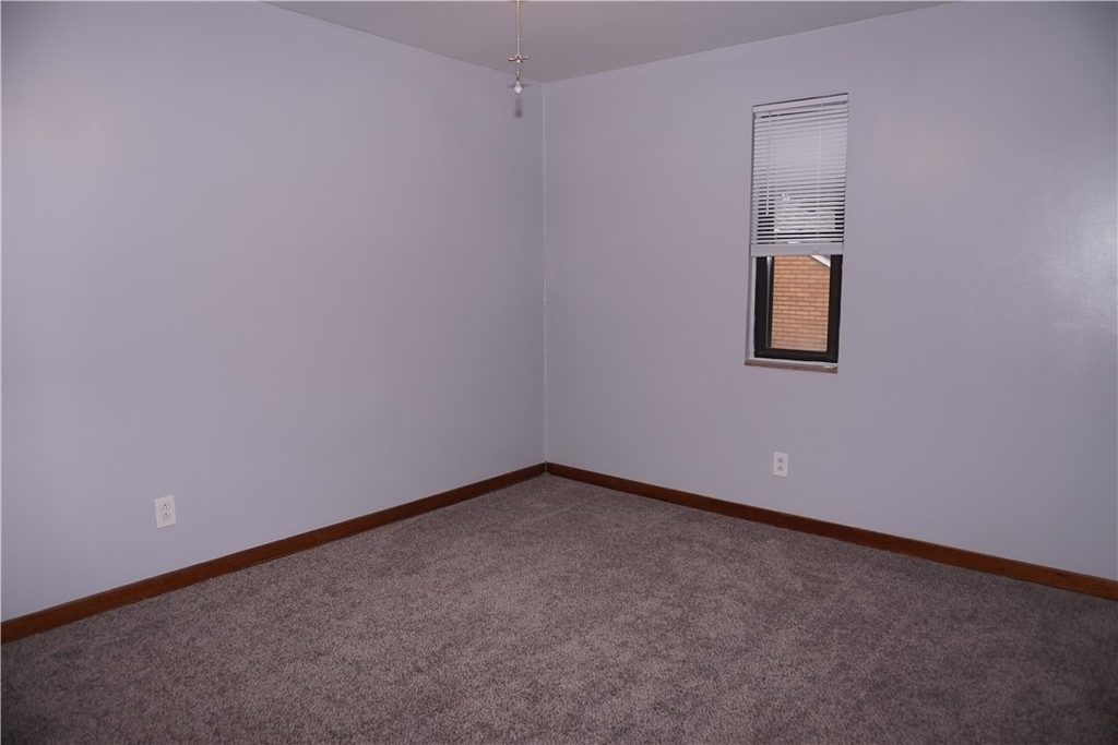45 Bellevue Avenue - Photo 11