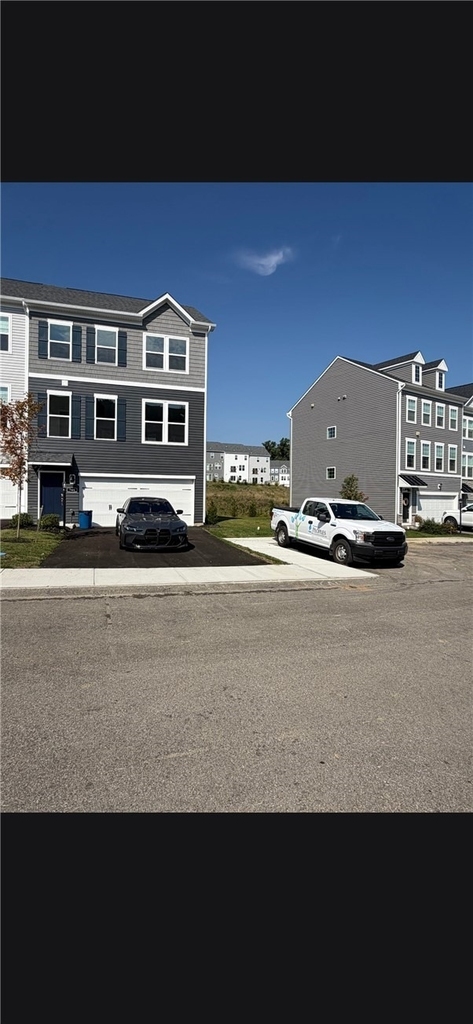 769 Olivia St - Photo 1