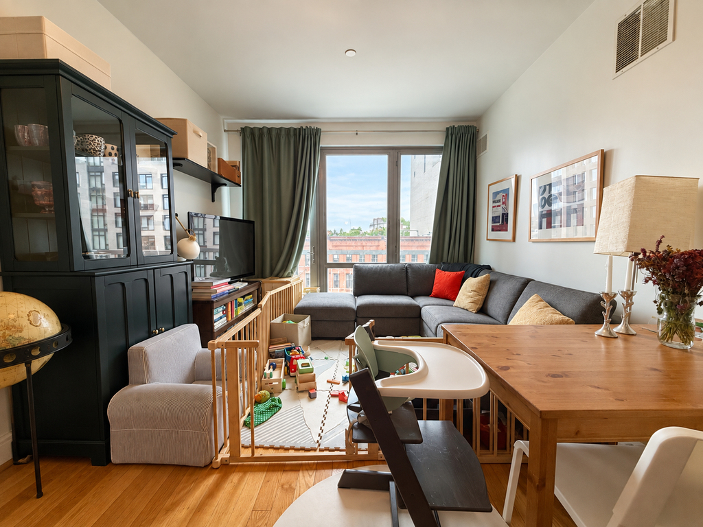 112 4th Avenue - Photo 2