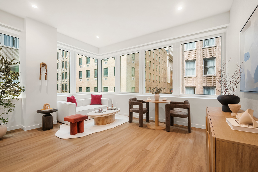 180 Pearl Street - Photo 0